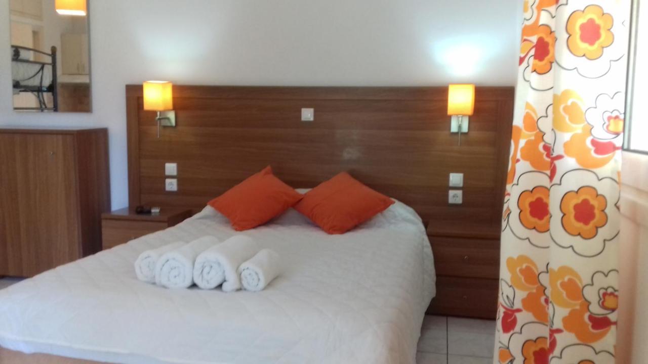 Potokia Rooms Kakovatos Exteriör bild